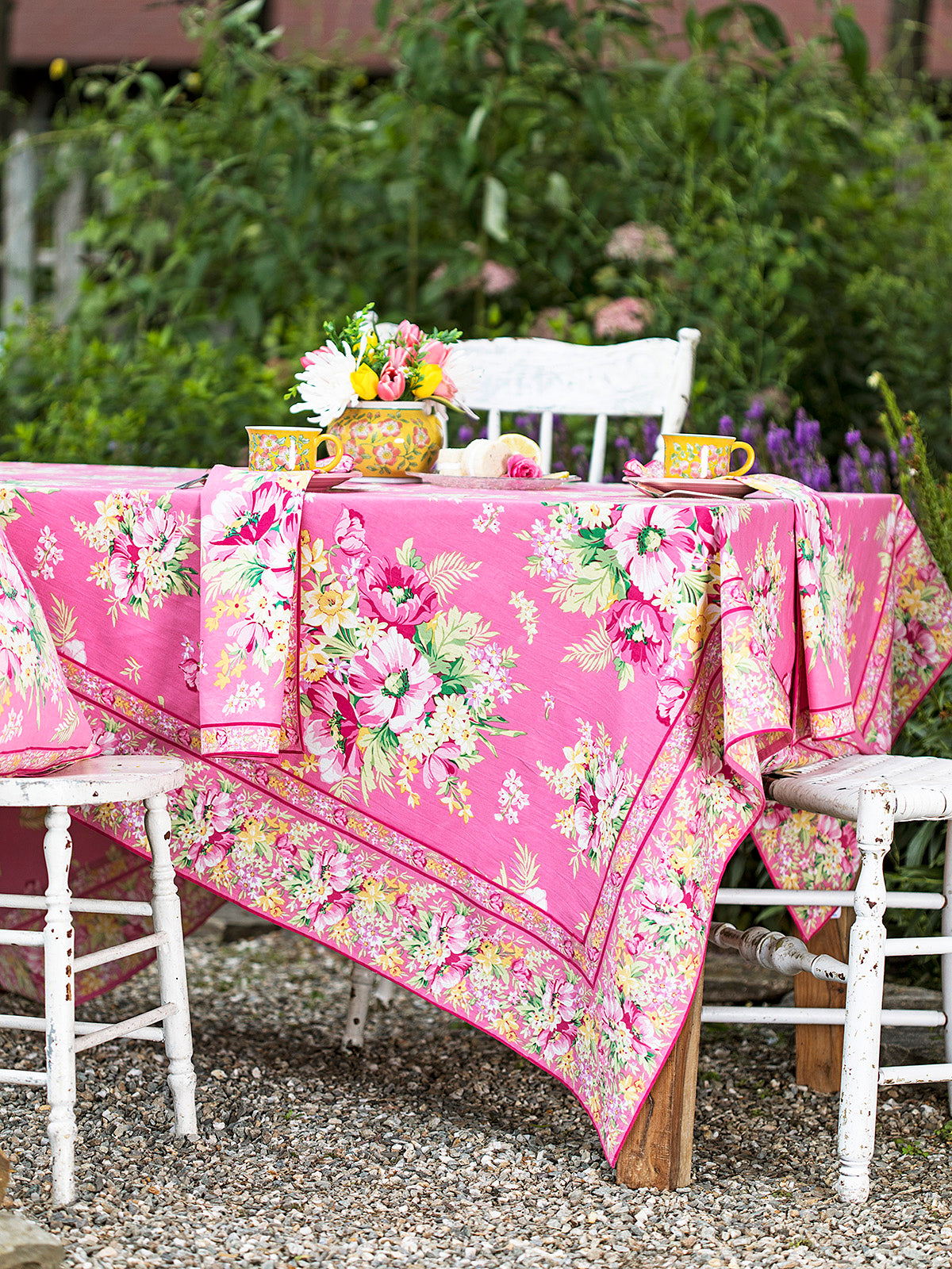 April Cornell Linens  Cottage Rose Ecru Tablecloth – Chuckling Duckling  Farm